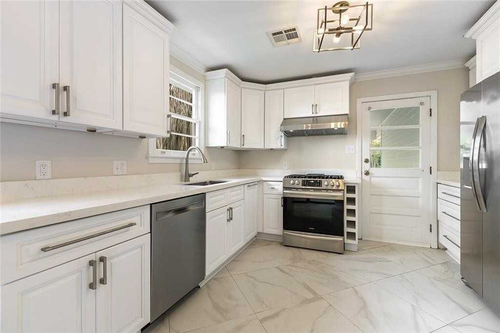 5220 Atlanta St - Photo 7 of 17