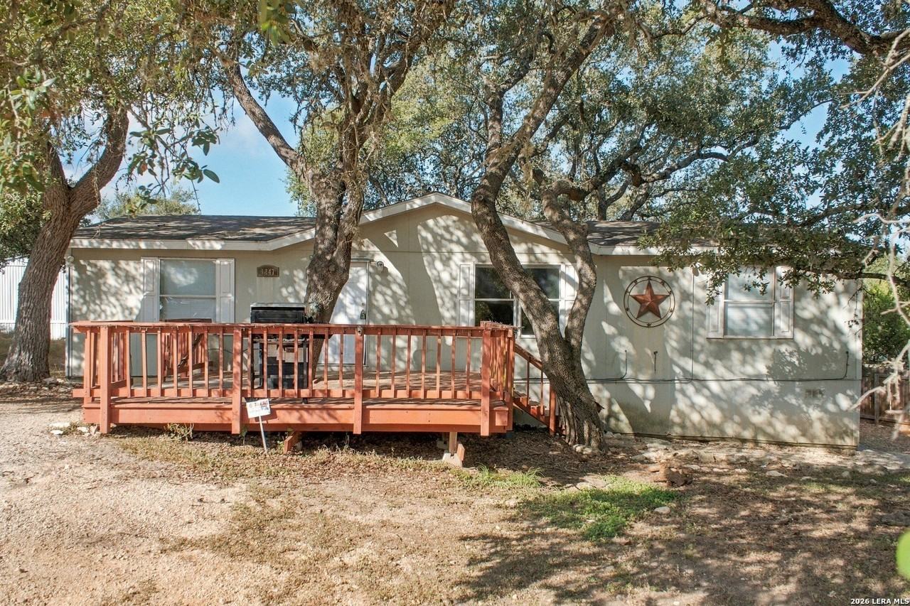1247 Skylark Dr