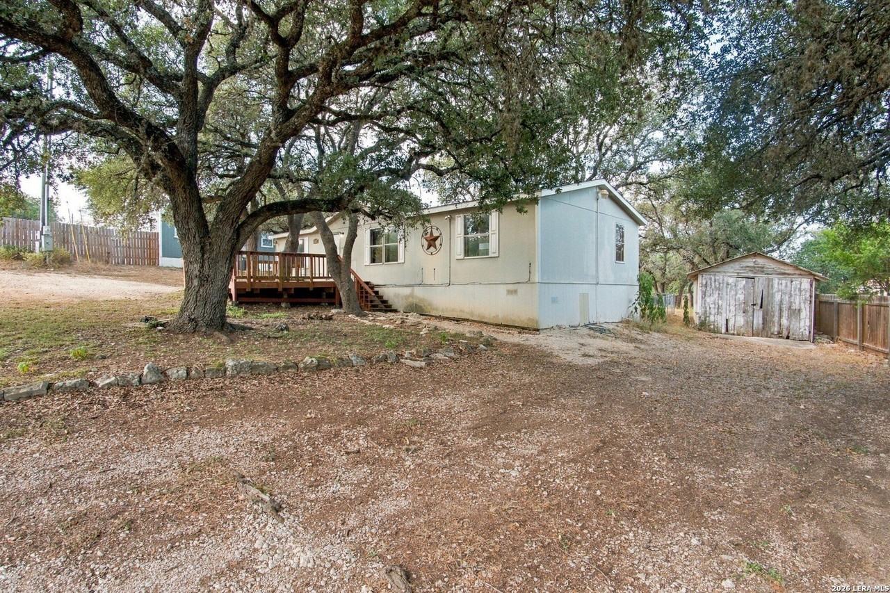 1247 Skylark Dr - Photo 2 of 31