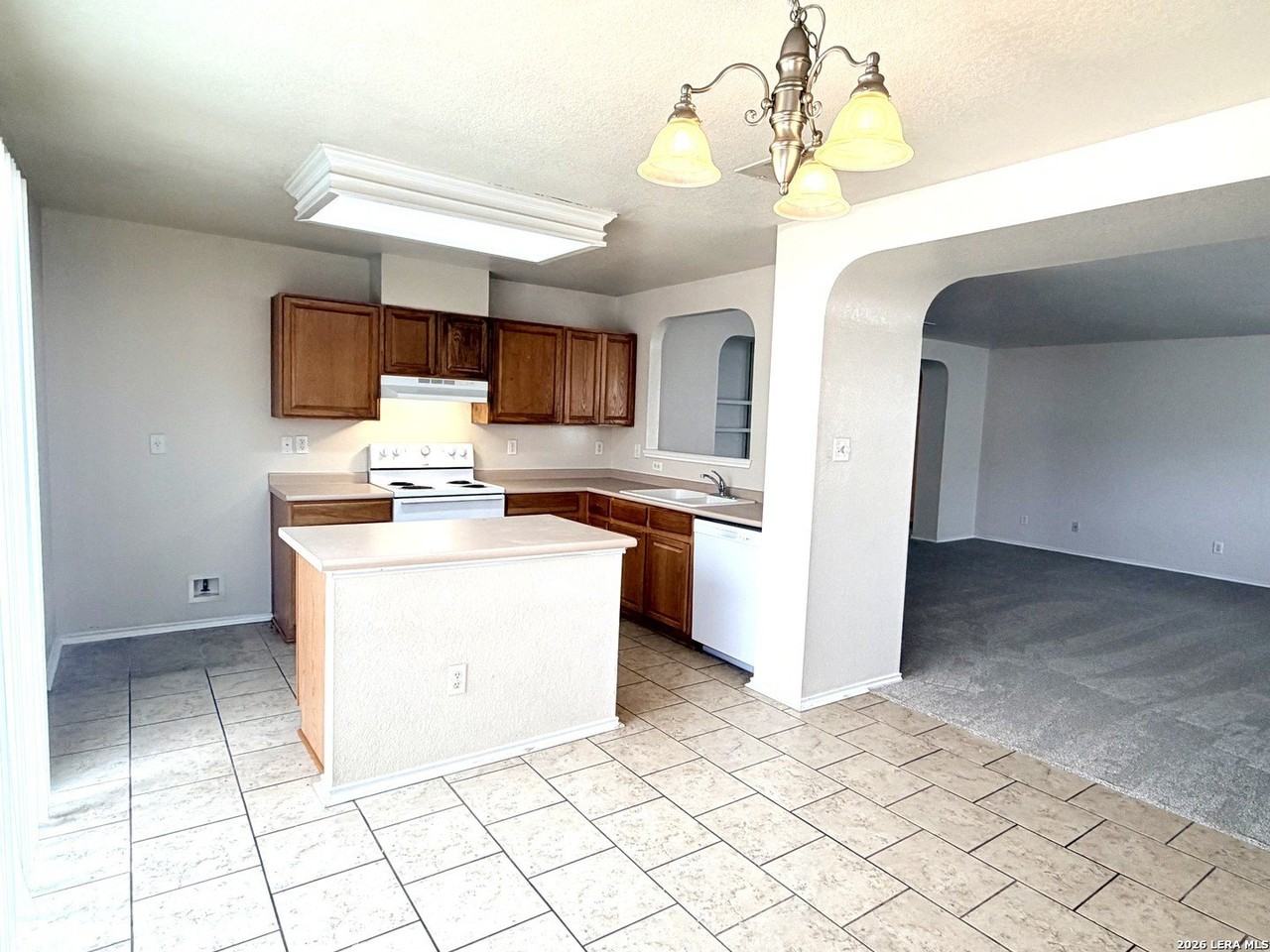 6122 Pelican Coral - Photo 4 of 16