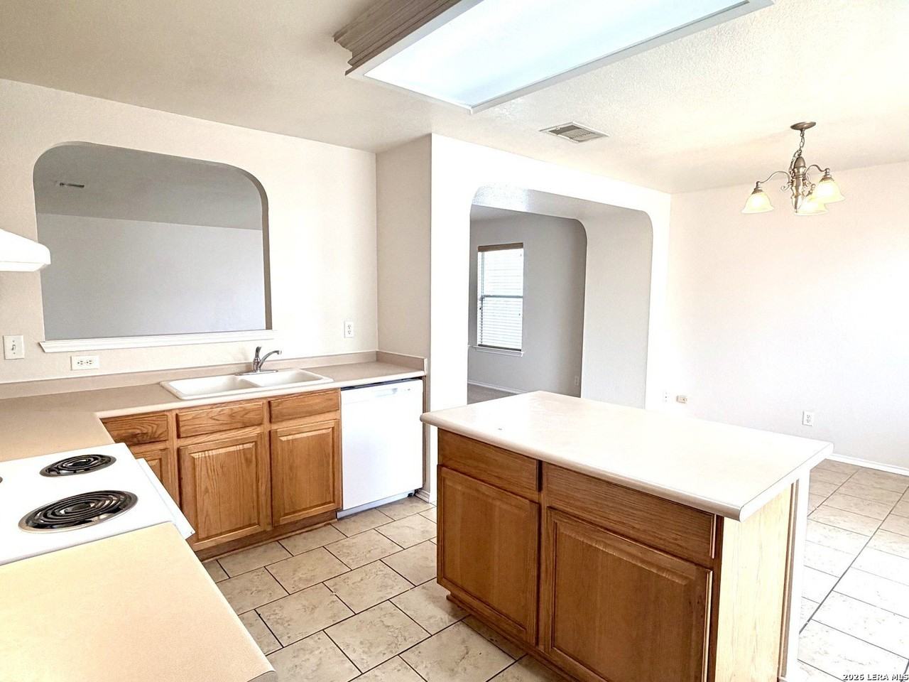 6122 Pelican Coral - Photo 5 of 16