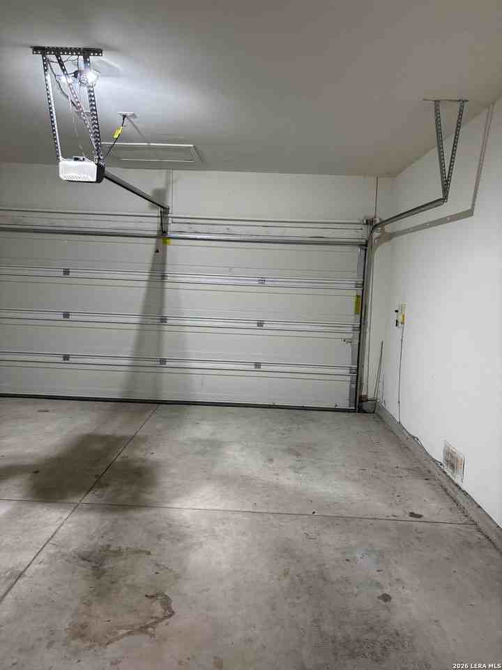 2411 Yaupon Cyn - Photo 6 of 17