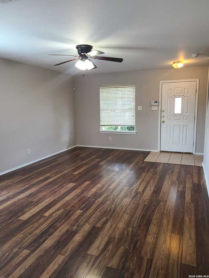 117 Cypress Willow - Photo 5 of 36