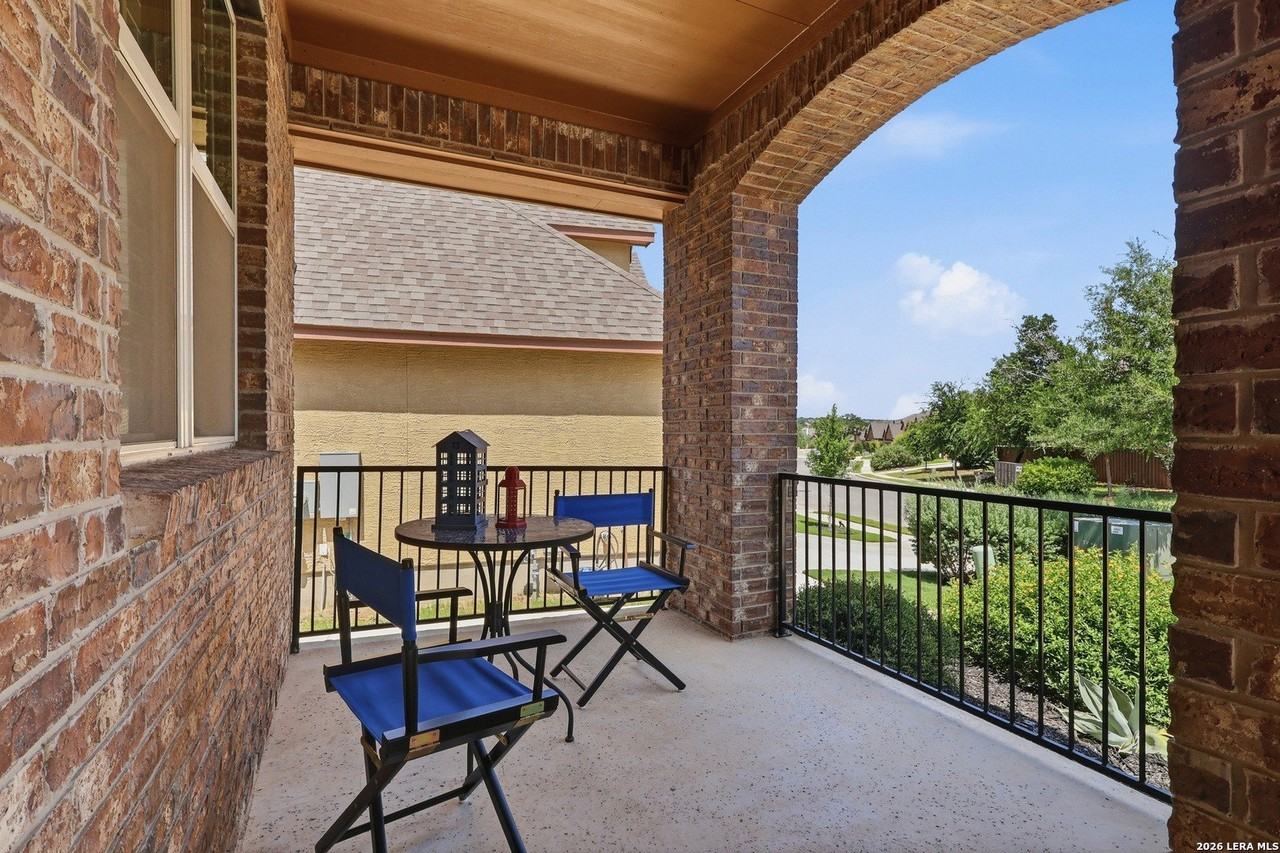 8647 Glass Gem Dr - Photo 2 of 25
