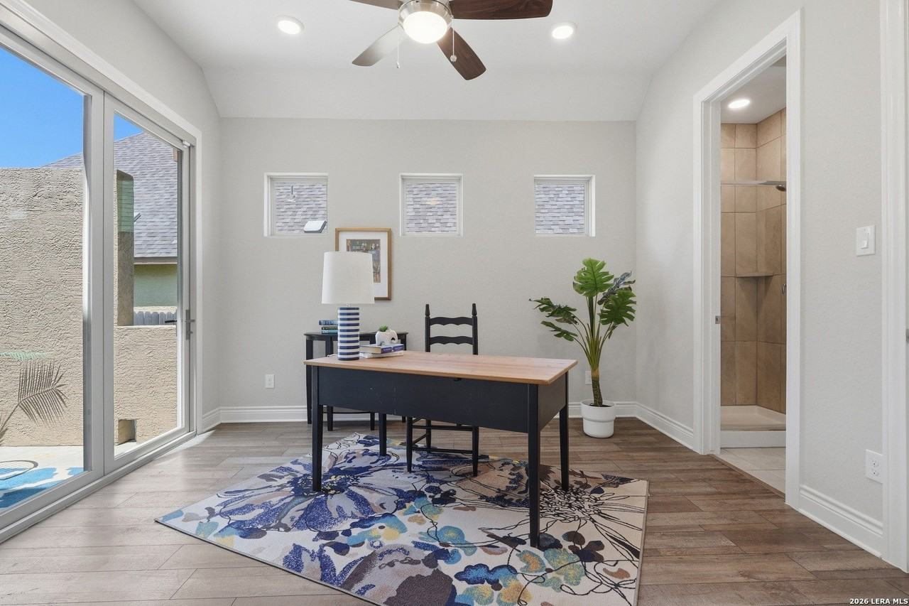 8647 Glass Gem Dr - Photo 5 of 25