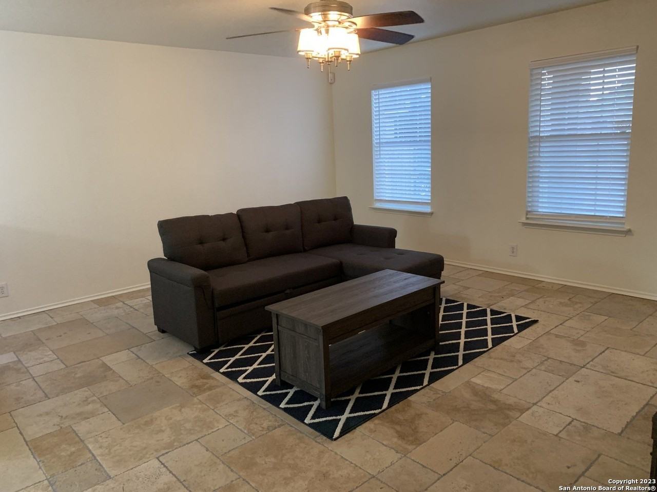 10615 Shaenview - Photo 4 of 17