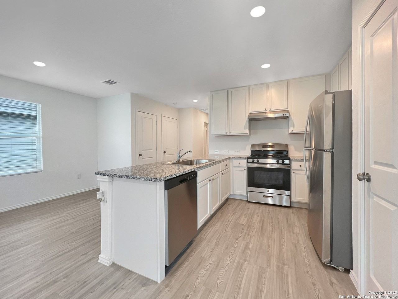 13846 Llama Pl - Photo 6 of 12
