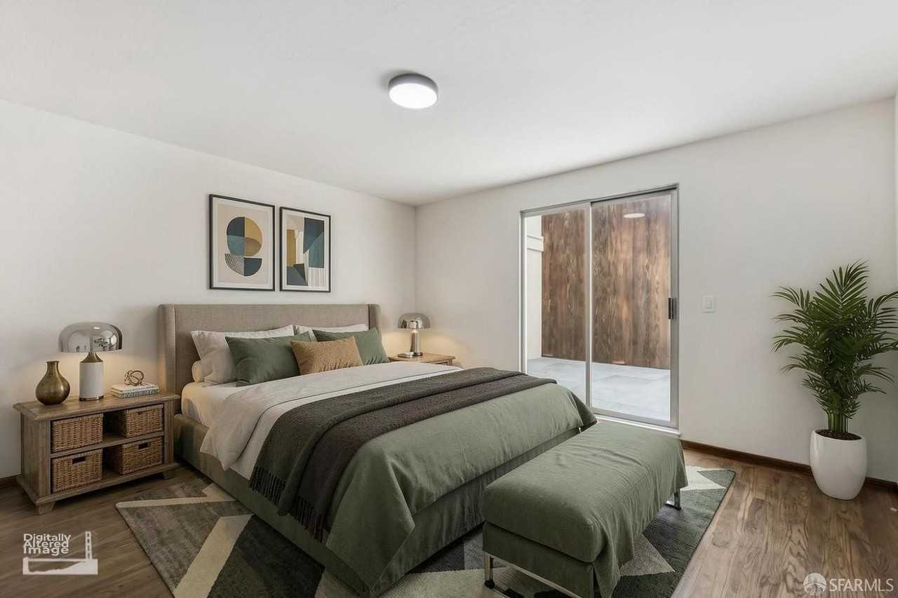 1033 Francisco St #A - Photo 7 of 50