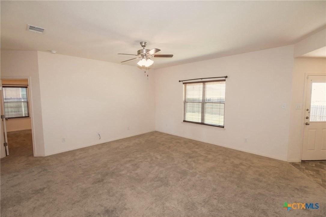 4506 Colonel Dr - Photo 3 of 12