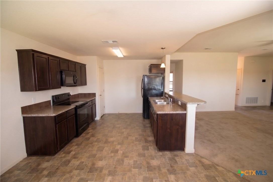 4506 Colonel Dr - Photo 4 of 12