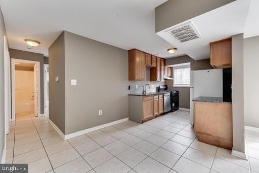 5009 D St Se #101 - Photo 5 of 13