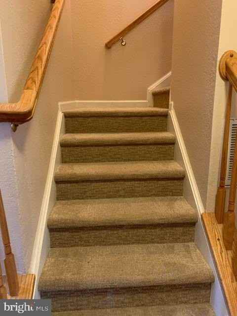 22 Pier Point Dr - Photo 4 of 19