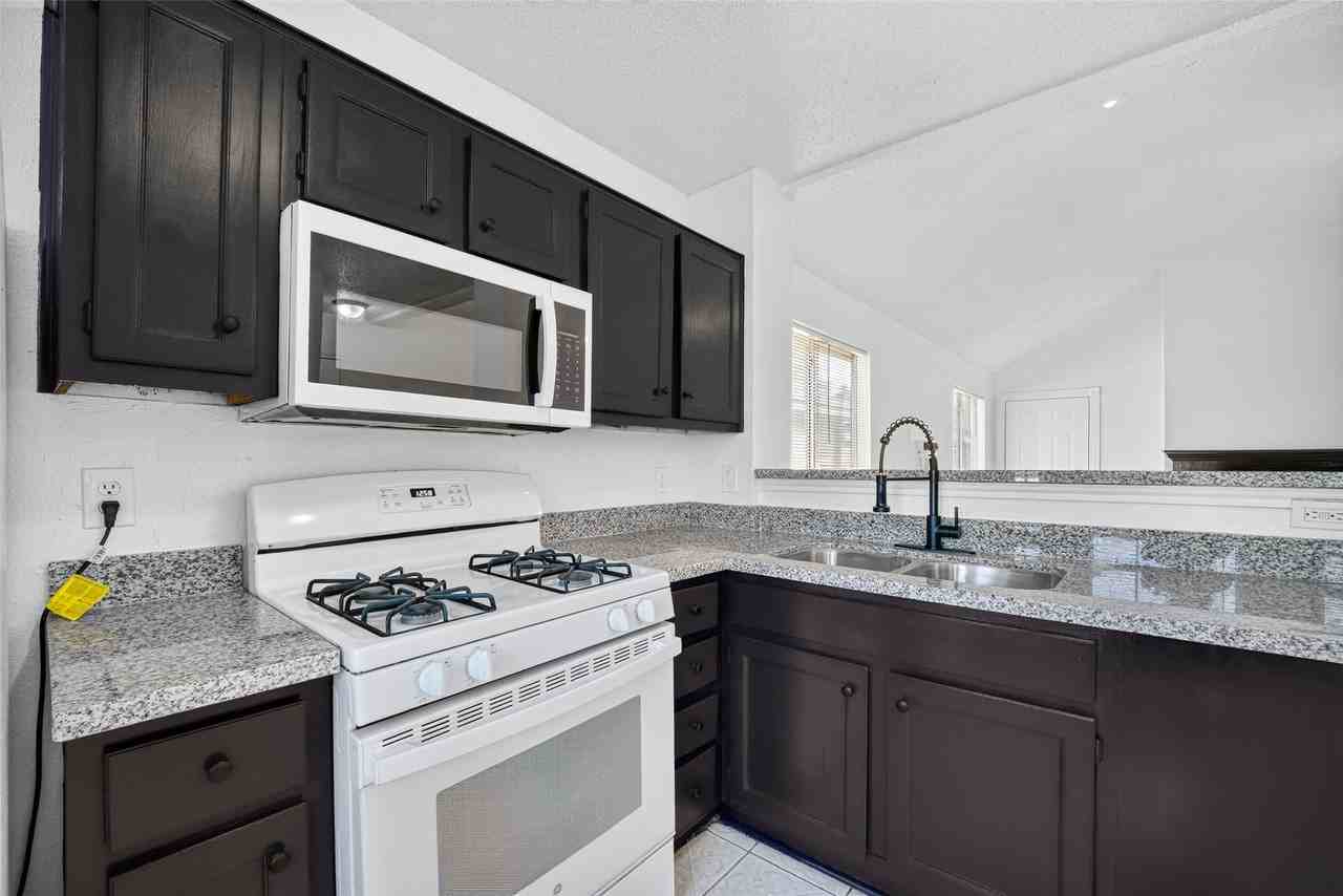 1126 Holbech Ln - Photo 7 of 28