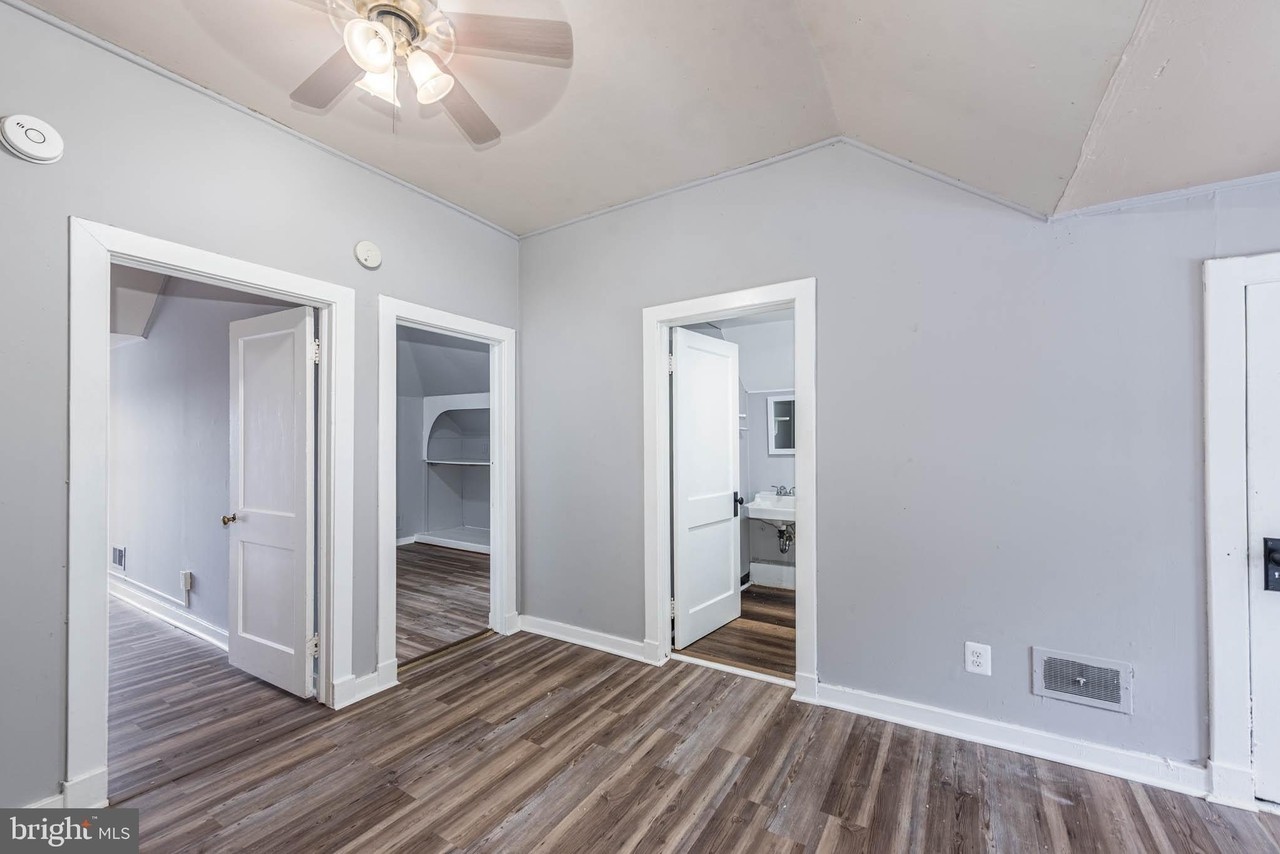 7506 Belair Rd #B - Photo 3 of 13
