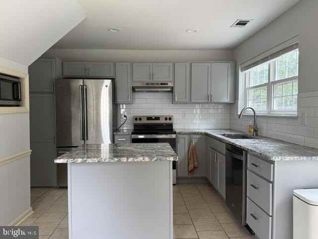 3059 Huntington Cir - Photo 6 of 29