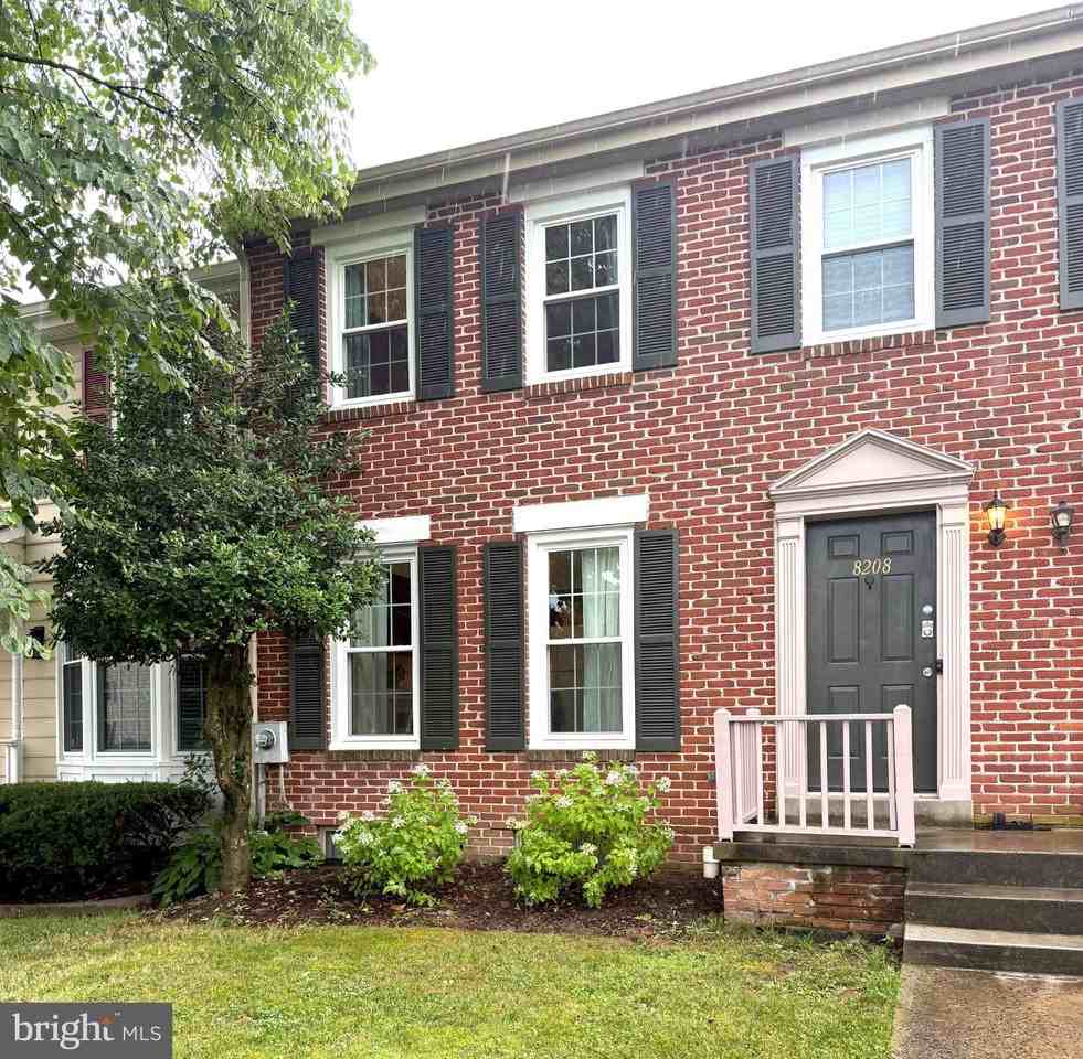 8208 Red Wing Ct