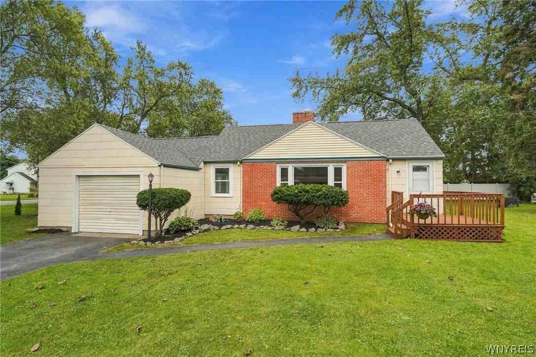 9105 Main St - Photo 2 of 38