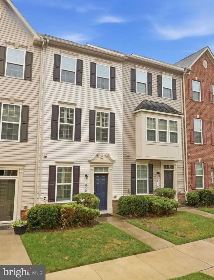 10521 Rawlins Ln - Photo 3 of 29