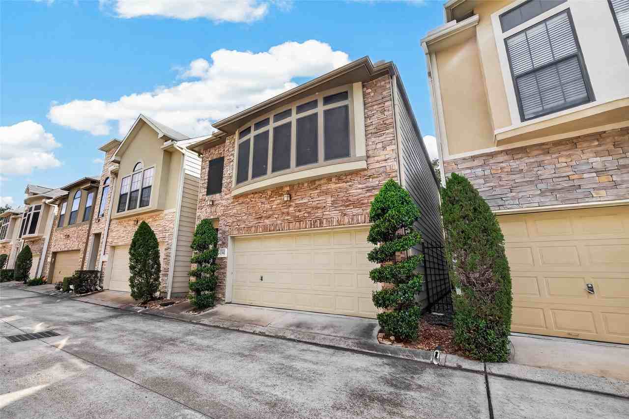 1341 Studer St - Photo 4 of 36