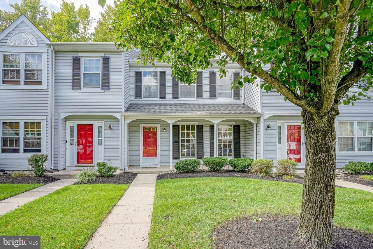 107 Whisper Ct