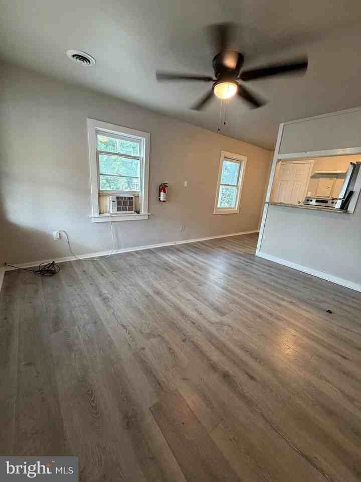 1 Mulberry Ct #1A - Photo 2 of 8