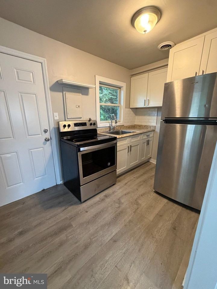 1 Mulberry Ct #1A - Photo 4 of 8