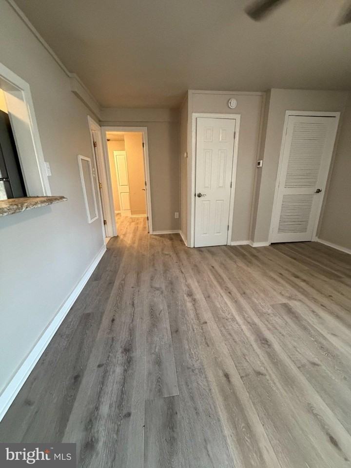1 Mulberry Ct #1A - Photo 5 of 8