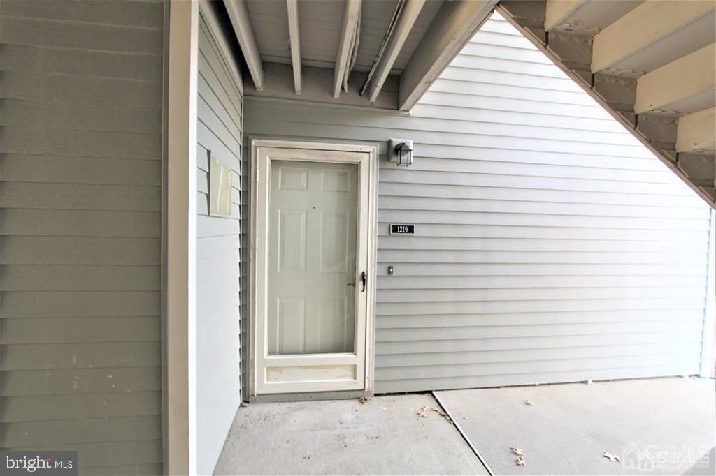 1219 Ravens Crest Dr - Photo 3 of 16
