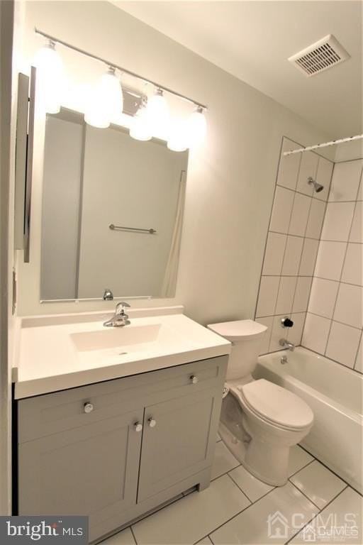 1219 Ravens Crest Dr - Photo 4 of 16