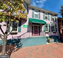 featured image of 117 W Main St
