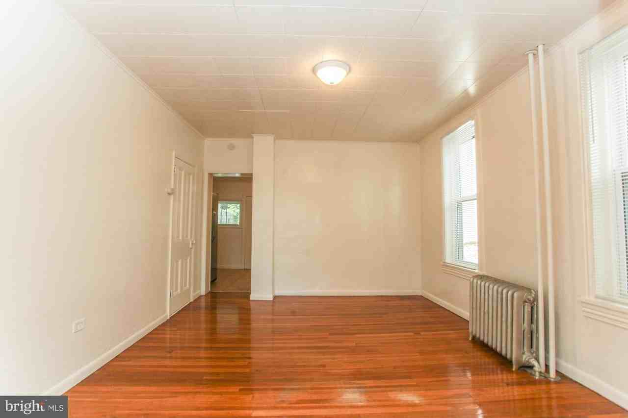 4150 Freeland Ave - Photo 5 of 17