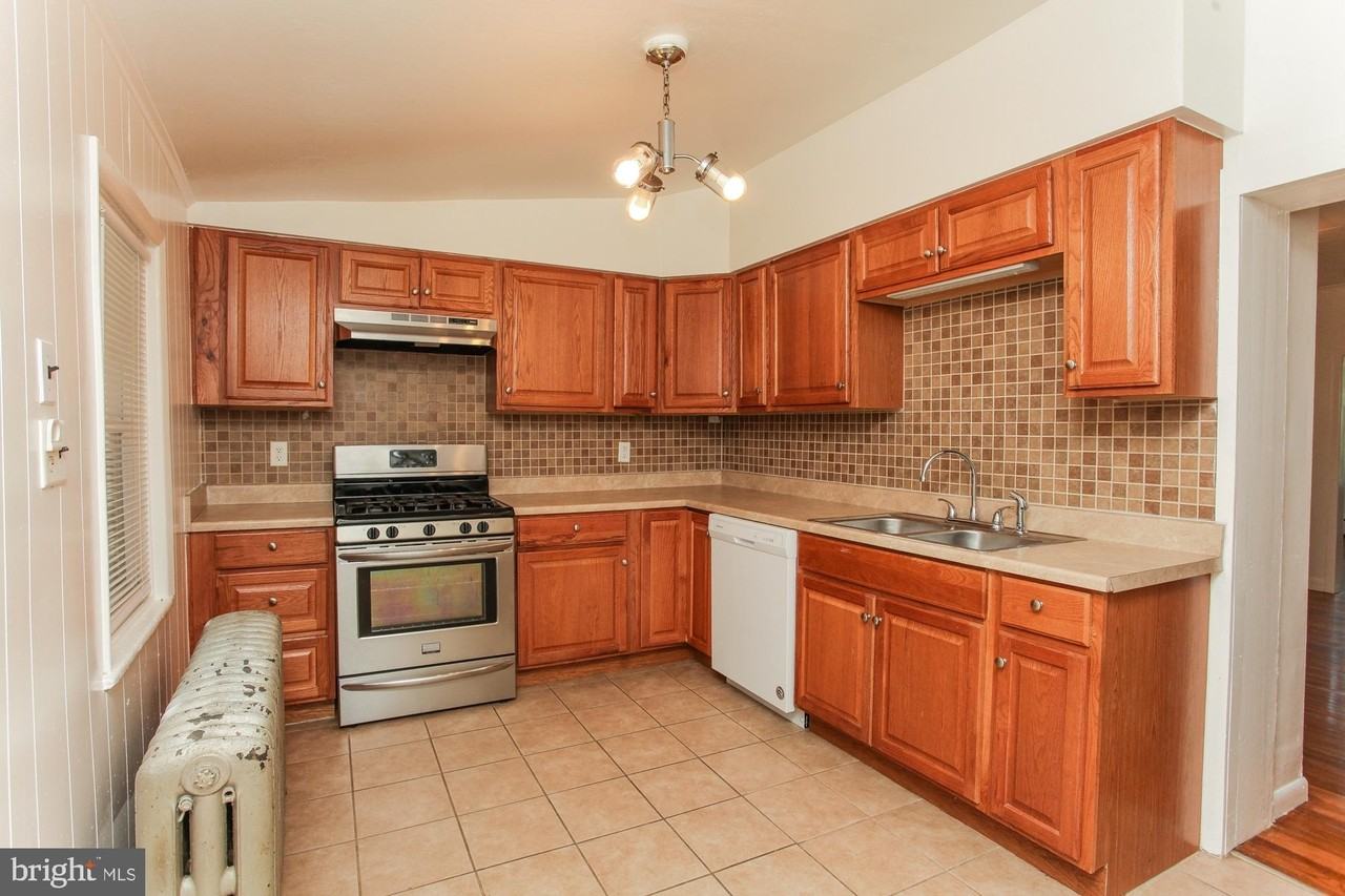 4150 Freeland Ave - Photo 7 of 17