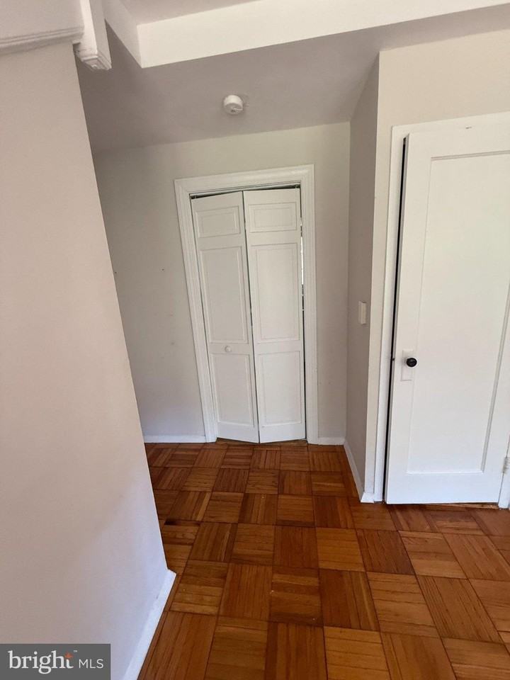 1705 Preston Rd - Photo 7 of 43
