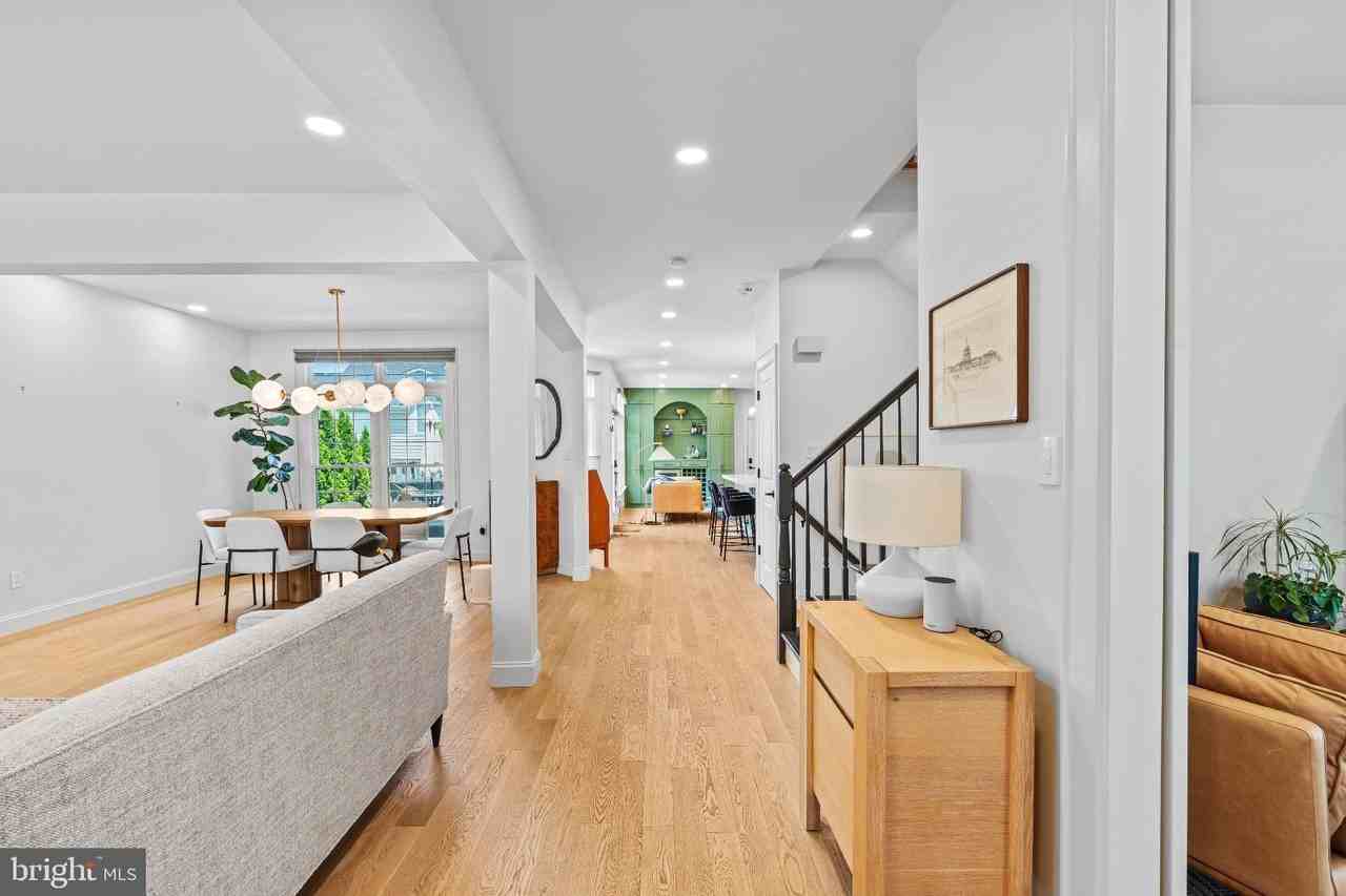 1405 Buena Vista Ave - Photo 2 of 46