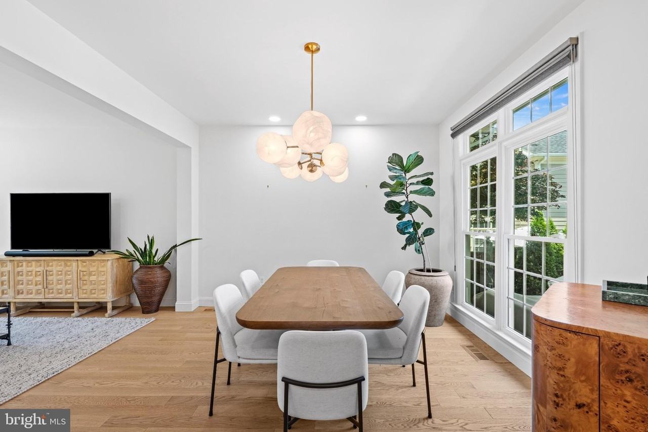 1405 Buena Vista Ave - Photo 6 of 46