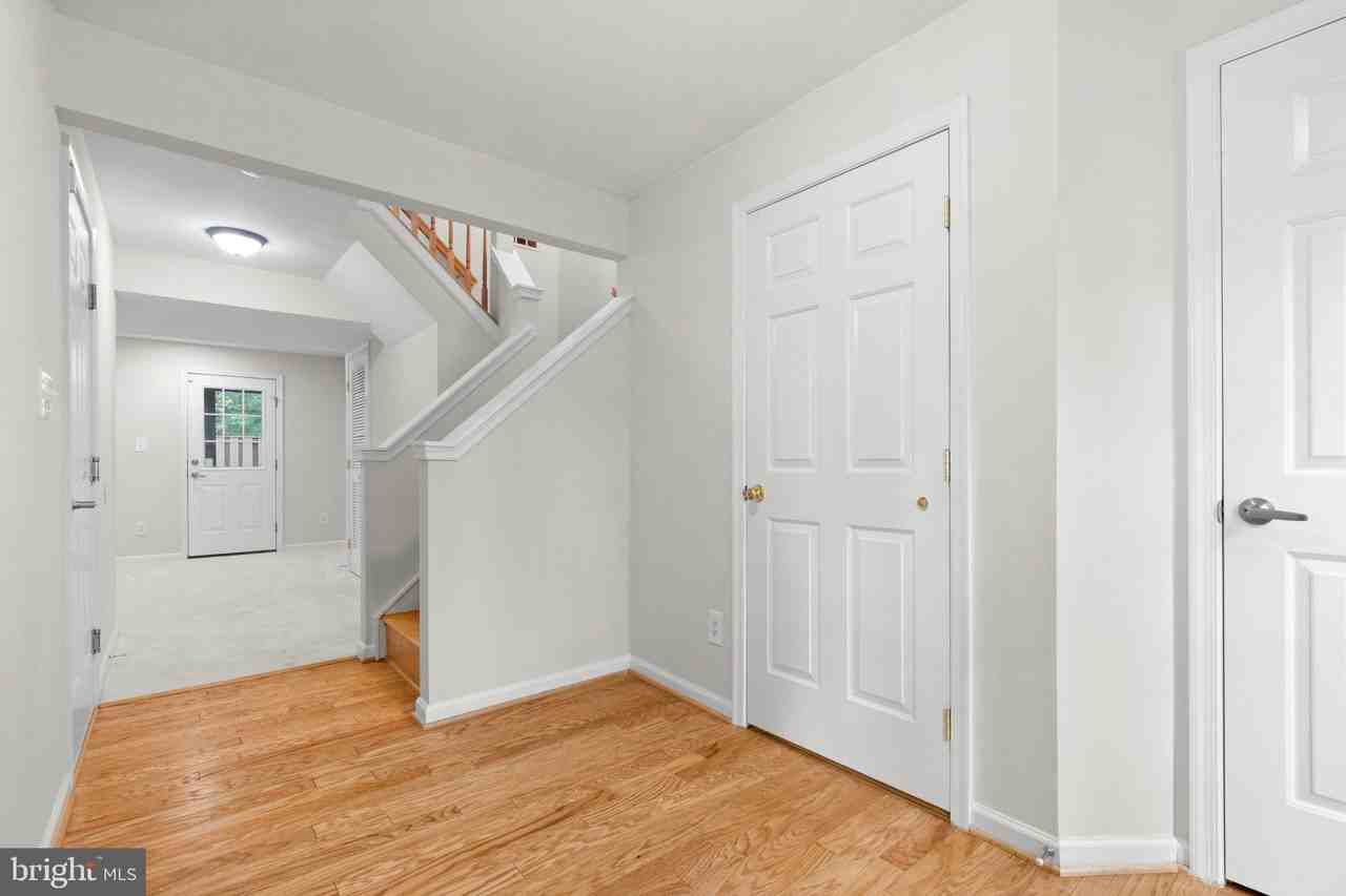 13653 Saint Johns Wood Pl - Photo 4 of 41