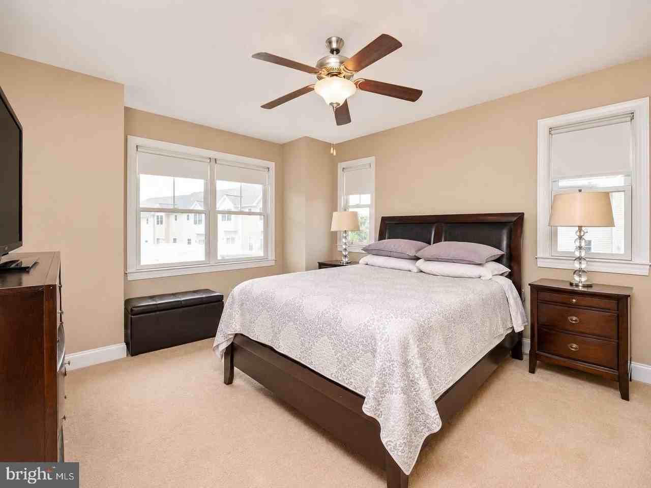 2243 Lapis Ln - Photo 7 of 50