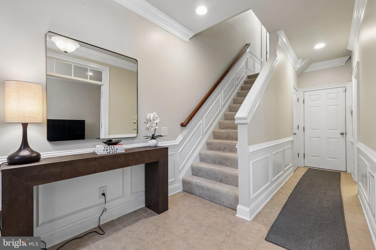 20633 Lister Ter - Photo 3 of 29