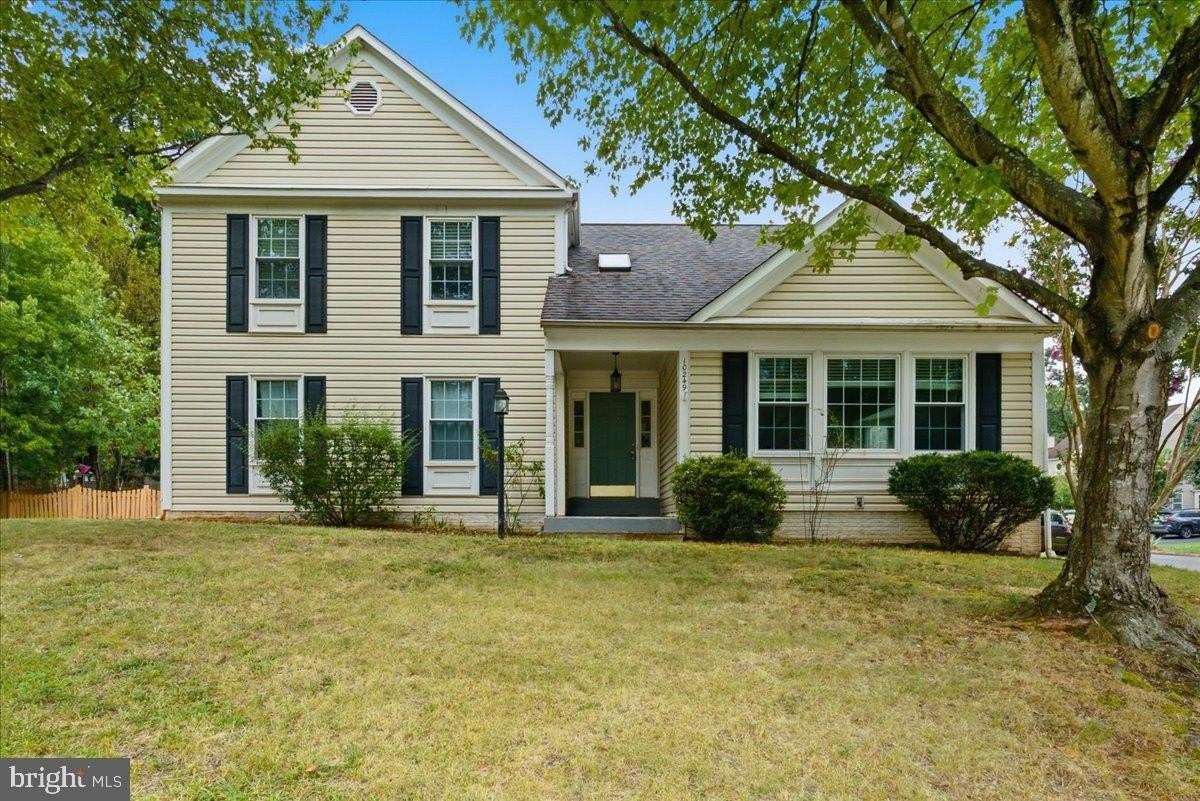 10249 Winged Elm Cir - Photo 2 of 37