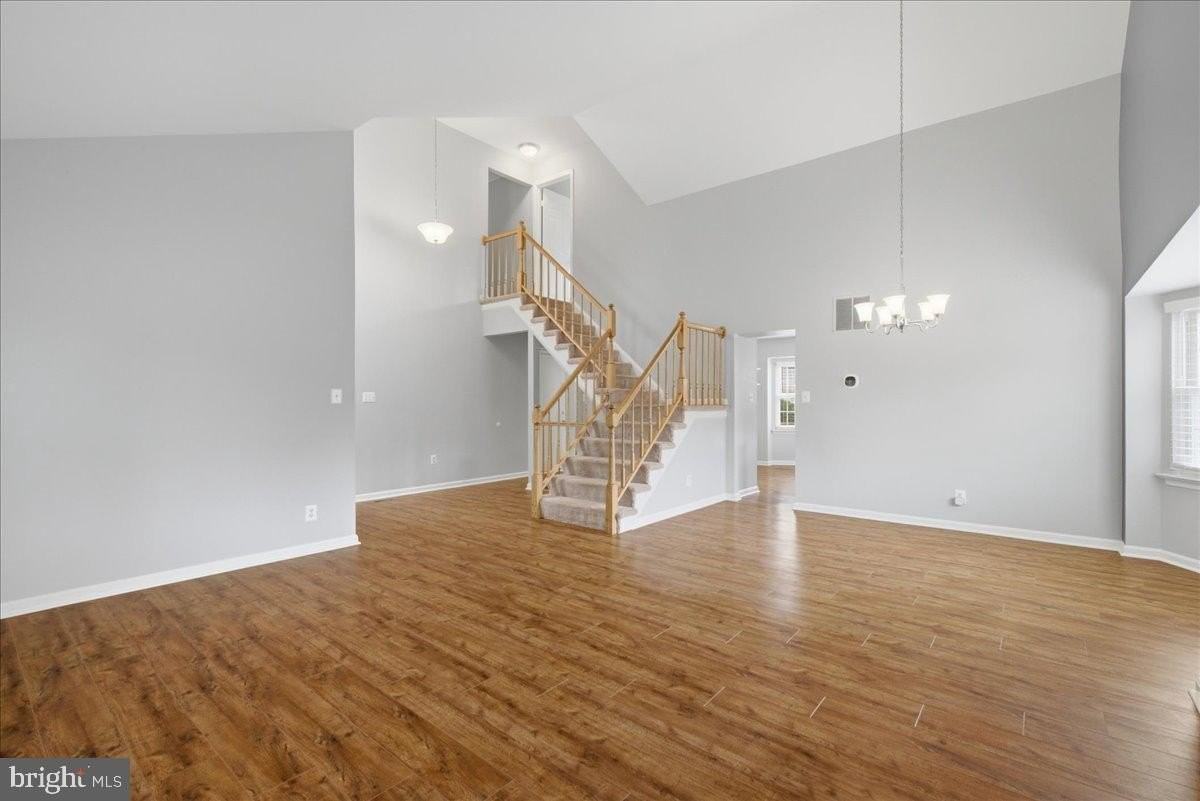10249 Winged Elm Cir - Photo 6 of 37