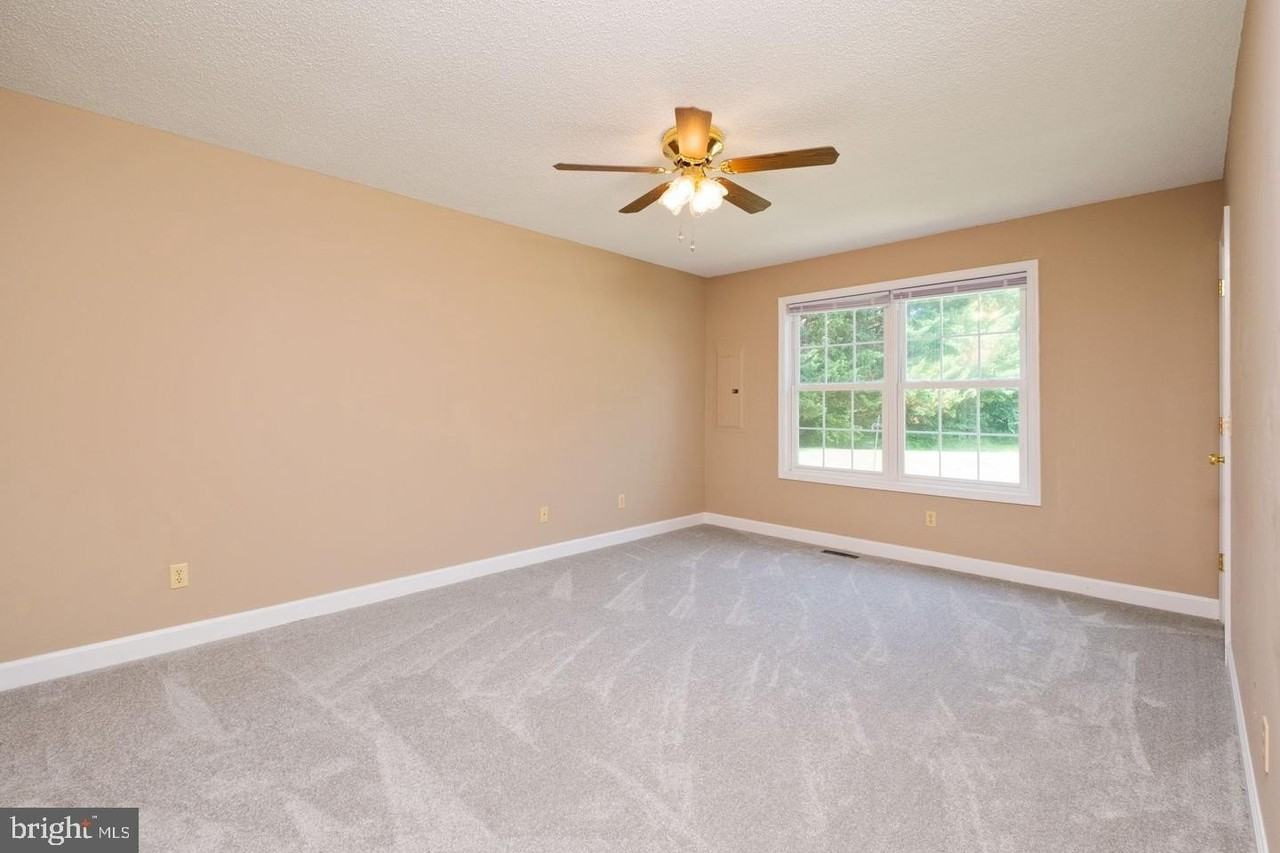 3437 Dawn Dr - Photo 6 of 25