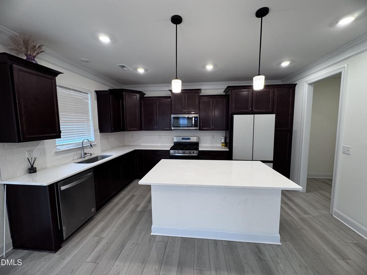 296 Ford Meadows Dr - Photo 6 of 20