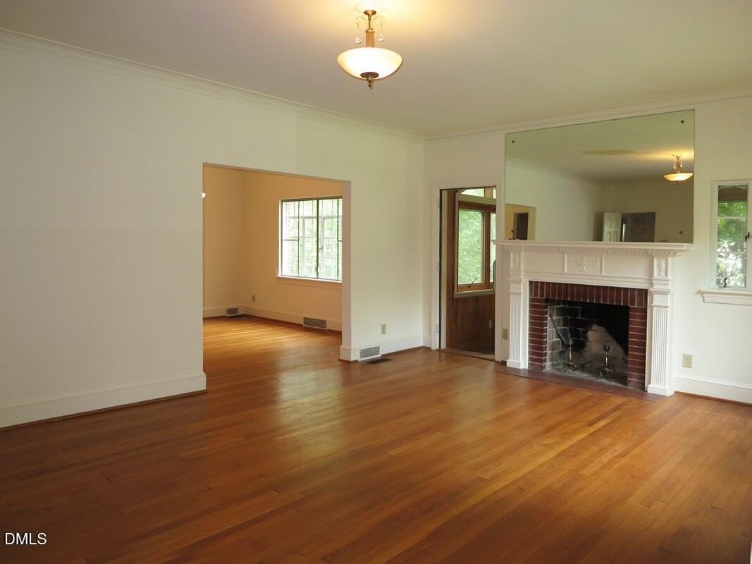 120 Kenan St - Photo 2 of 20