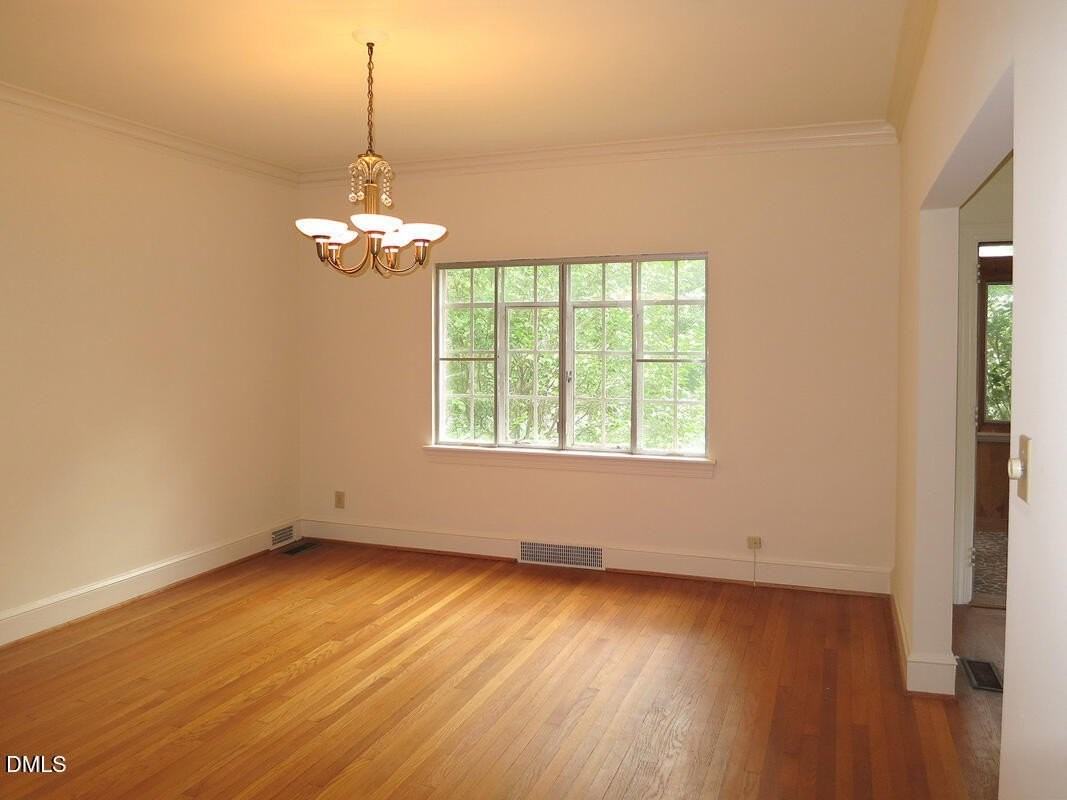 120 Kenan St - Photo 6 of 20