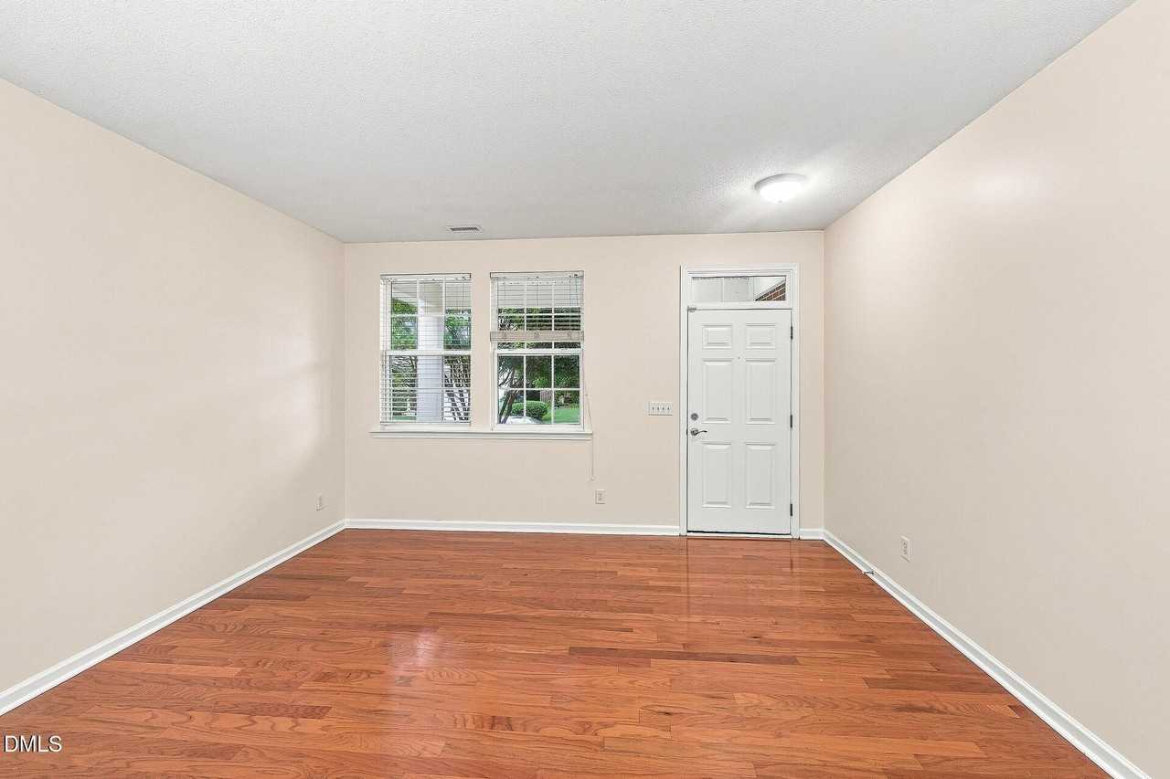 1150 Brookhill Way - Photo 2 of 36