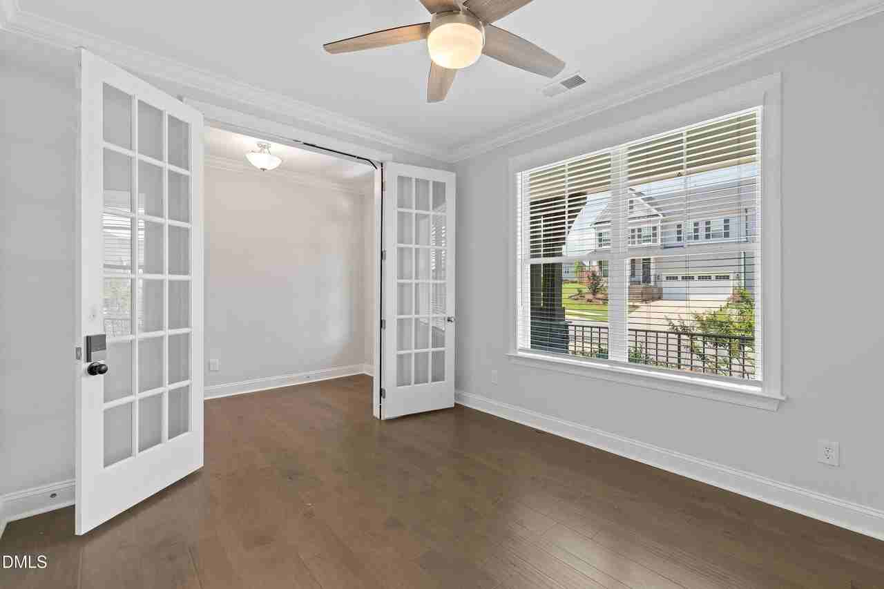 421 Ramsours Mill Dr - Photo 3 of 39
