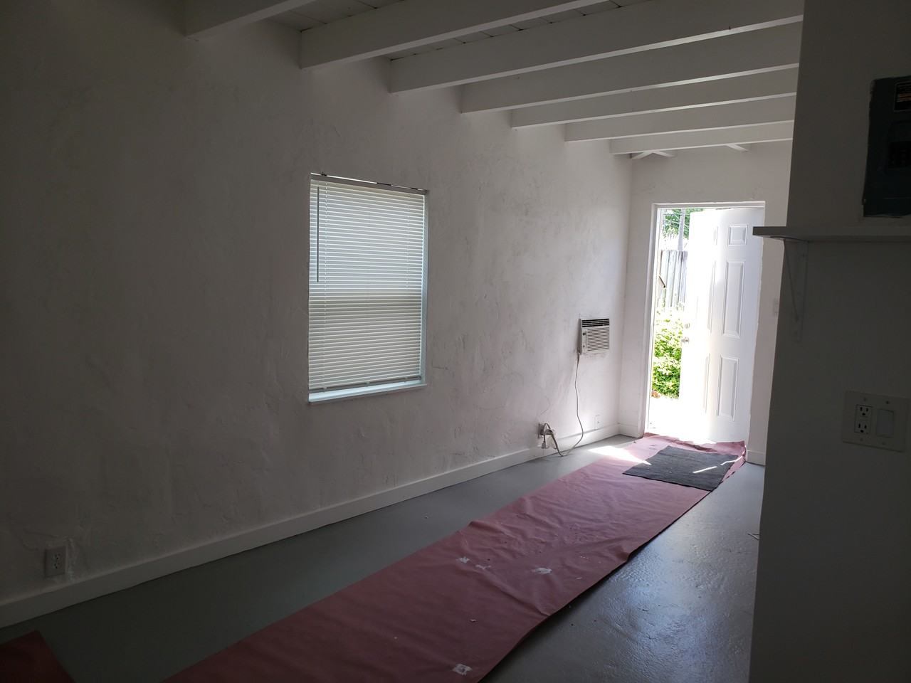 1623 N Andrews Ave #1 - Photo 4 of 4
