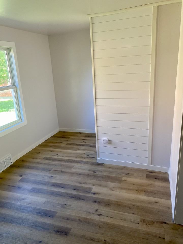 19 1st Ave Ne #1 - Photo 4 of 10