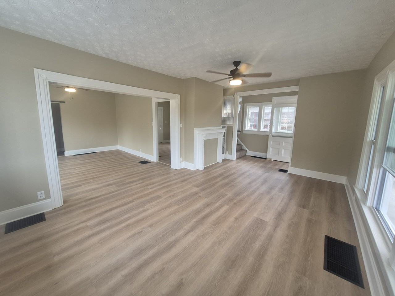 603 Maryland Ave #1 - Photo 3 of 11