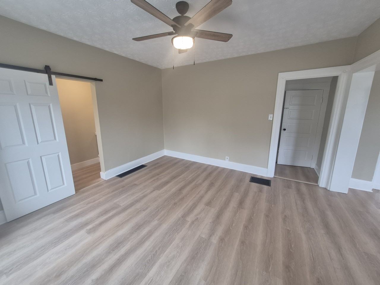 603 Maryland Ave #1 - Photo 4 of 11